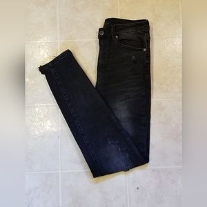 Risen Jeans
